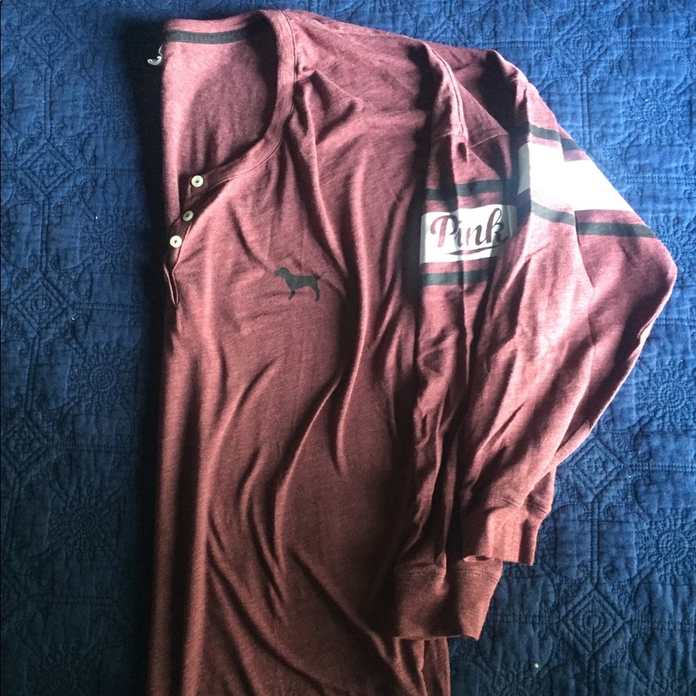PINK by VS oversized maroon jersey T